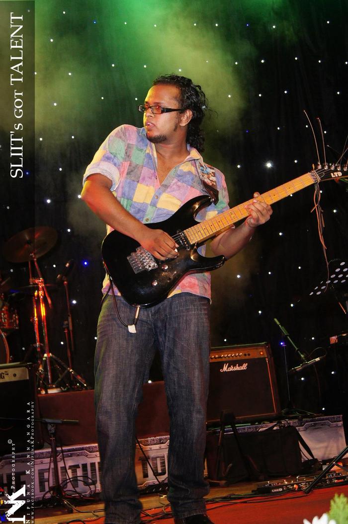 Live performance photo 19