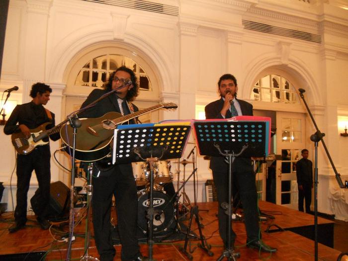 Live performance photo 3