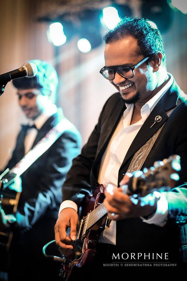 Live performance photo 50