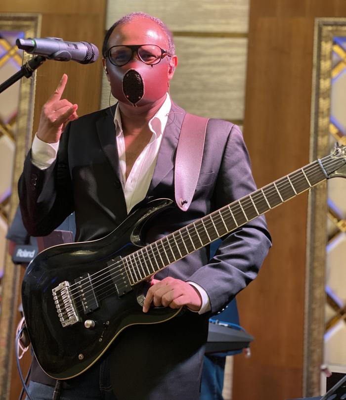 Live performance photo 61